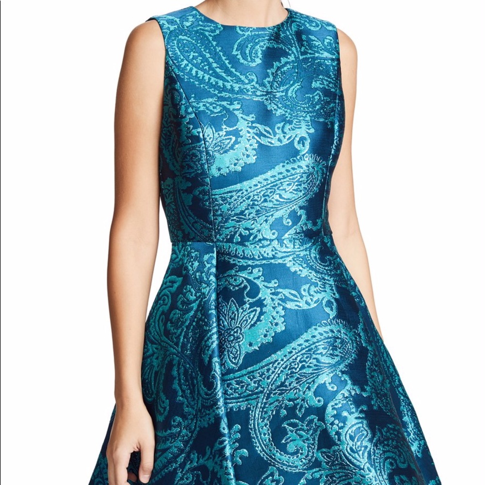 New Alice+Olivia Stasia Deep pleat party dress